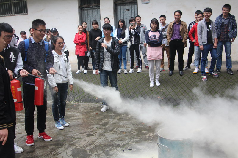 点击在新窗口中打开图片