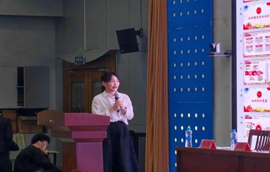 ef5c5b0c082bc74b443cb2e88162dd45